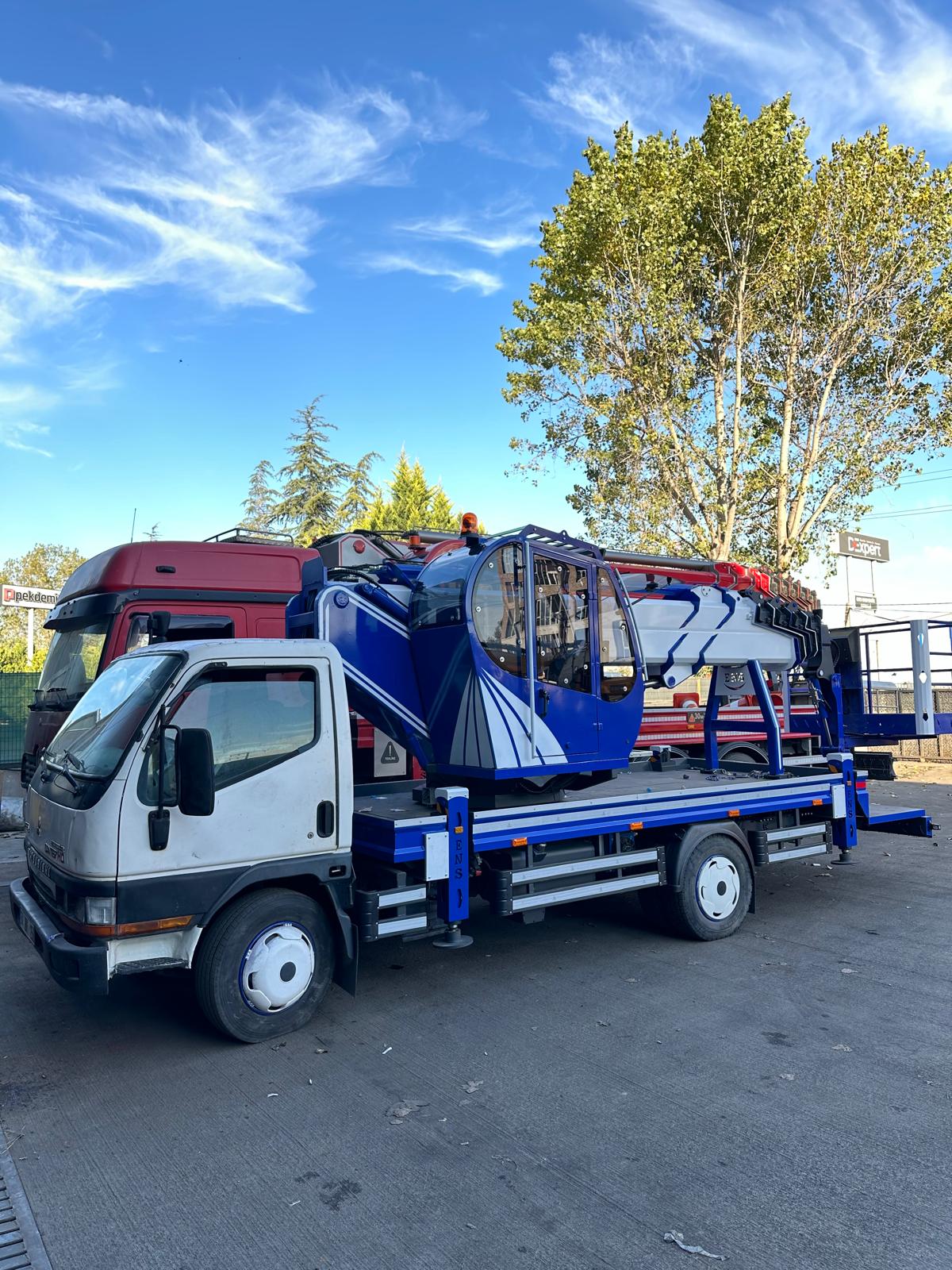 26.6 Metre Sepetli Platform